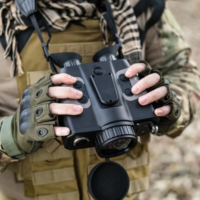 OEM ODMの長期軍の双眼鏡の夜間視界IR戦術的なデジタルの双眼鏡